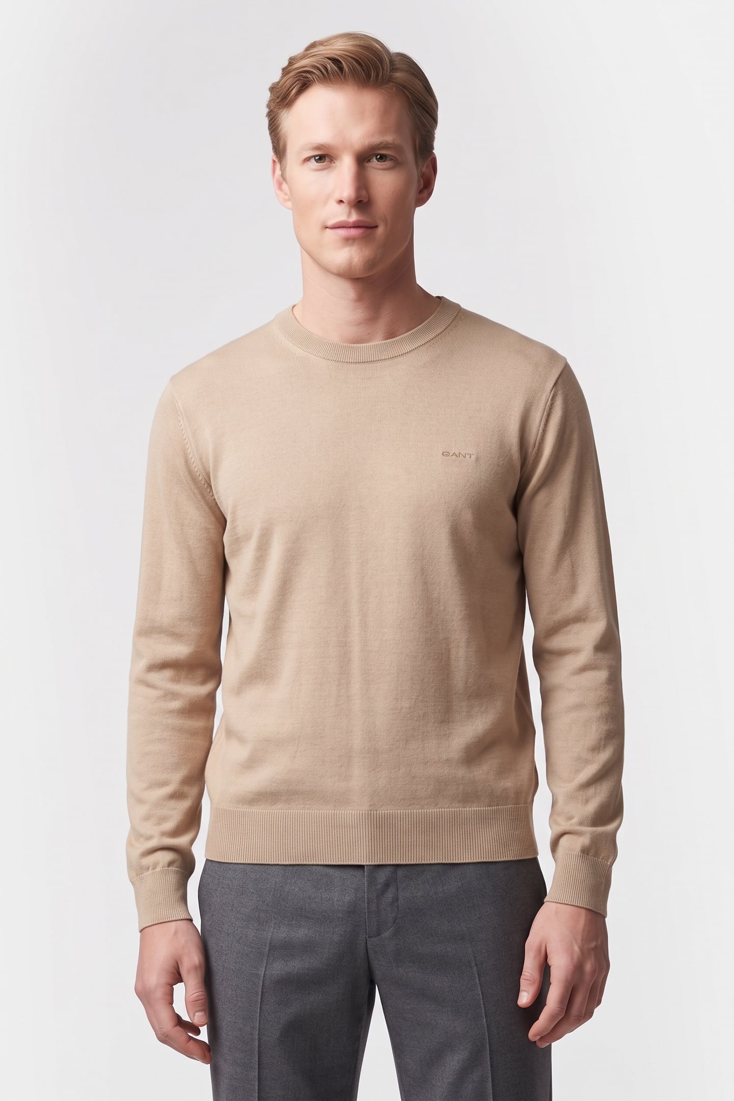 GANT Sunfaded C-neck Dark Khaki Maat: L | Sweaters Outlet | Heren | Bruin