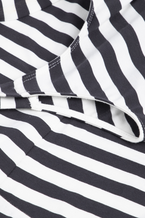 T-SHIRT SLEEVELESS ALMOST BLACK 21101477 3