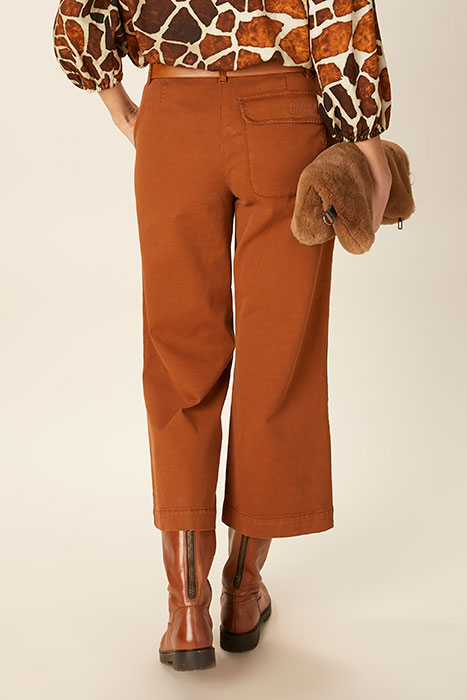 WIDE PANT BIG APLLIC BACK BROWN 3