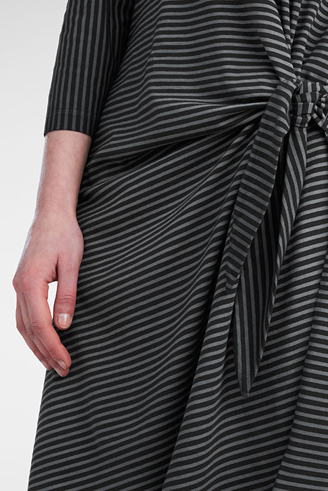 DRESS JERSEY MEDIUM DOLPHIN 5