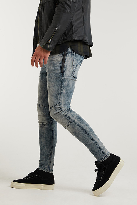 SHANE ELIOT DENIM 3