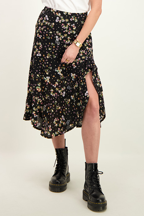 Black midi skirt with flowers 3