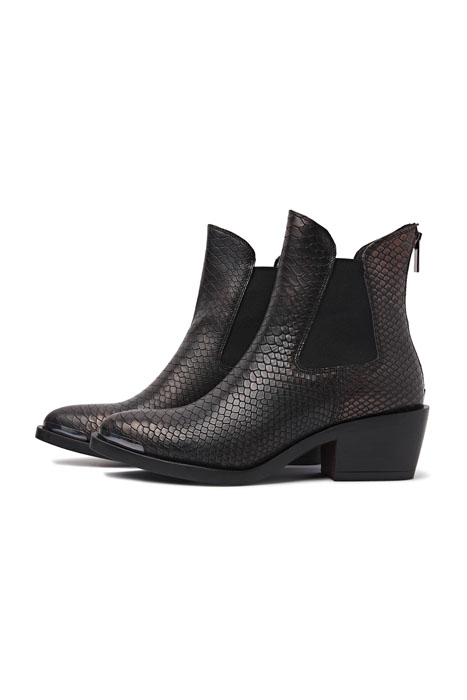 KAMILA DALLAS BROWN 7