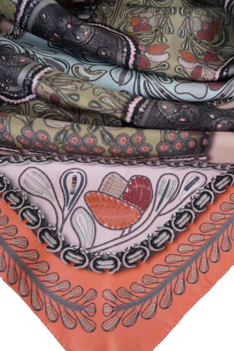 ST. TROPEZ GREEN/BLUE SILK 3