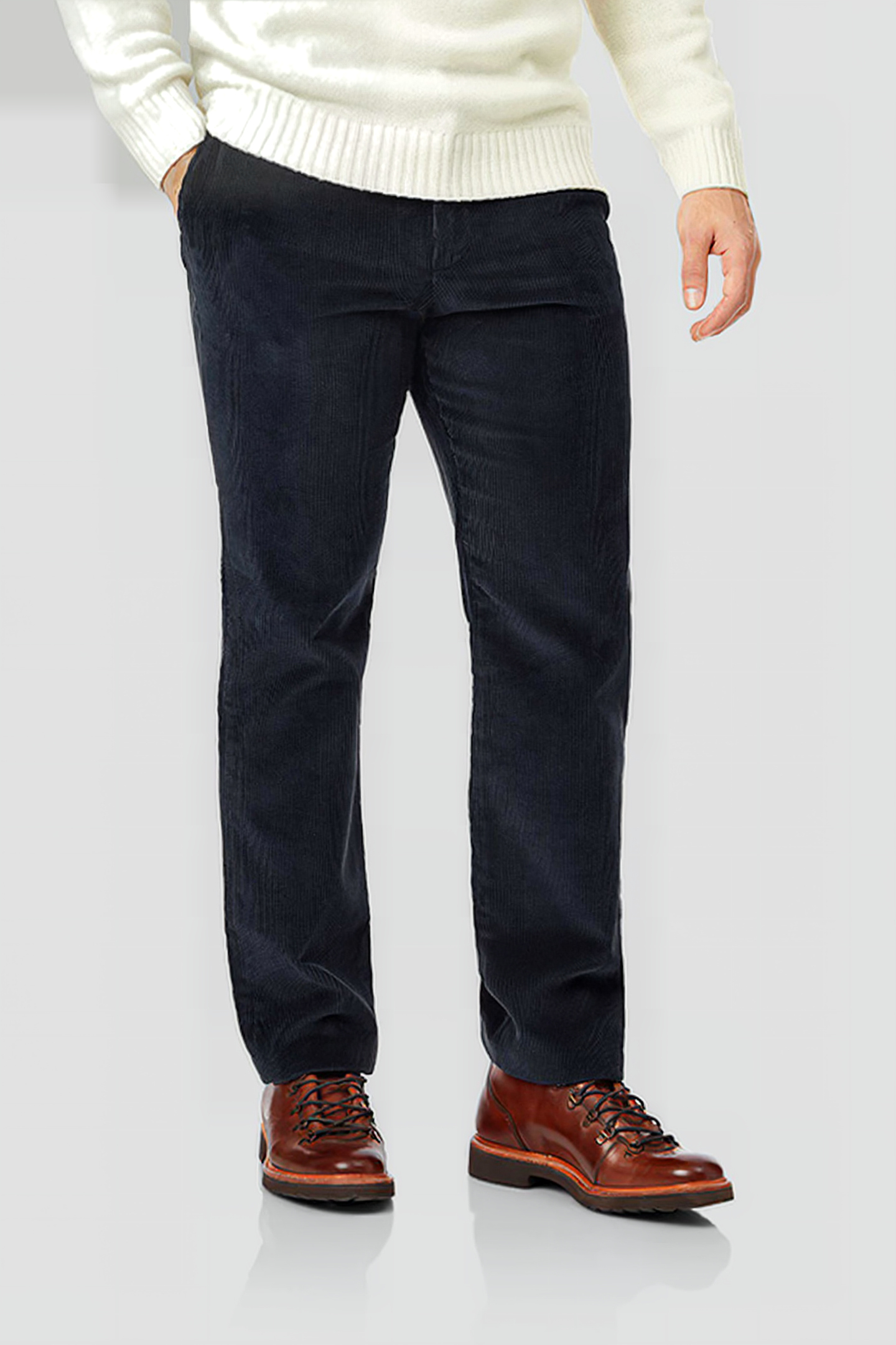 Charles Tyrwhitt Navy Classic Fit Jumbo Cord Blue Maat: W42L32 | Tailored Broeken Outlet | Heren | Zwart