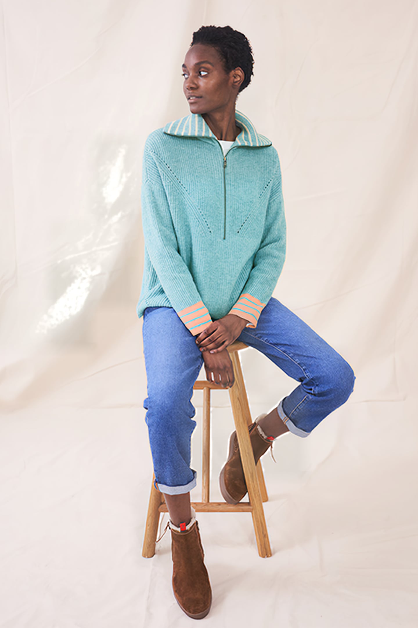 FOREST FUNNEL JUMPER LIGHT BLUE 2