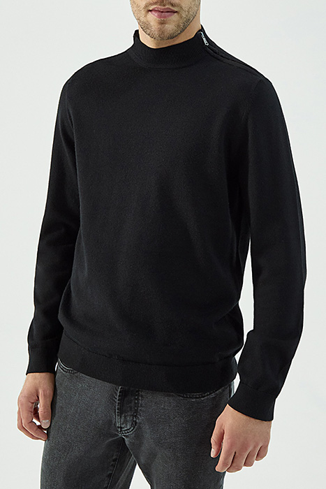 Black knit ikks better zip-neck sweater size m