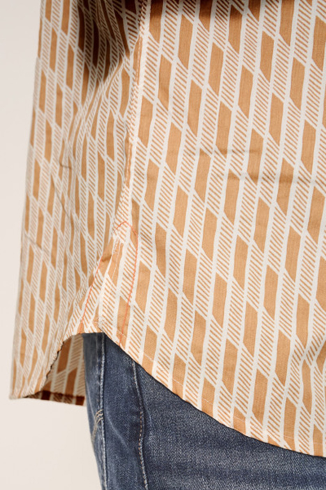 DASH TILE PRINTED SHIRT PINK PRINT 3