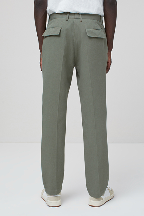 MEN NASSAU STRAIGHT PANTS OLIVE GREEN 2