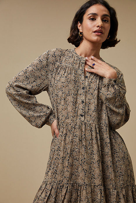 NONO OUTLINE FLOWER DRESS OUTLINE FLOWER PRINT 3