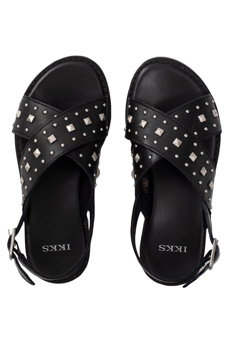 GIRLS’ BLACK STUDDED SANDALS 3