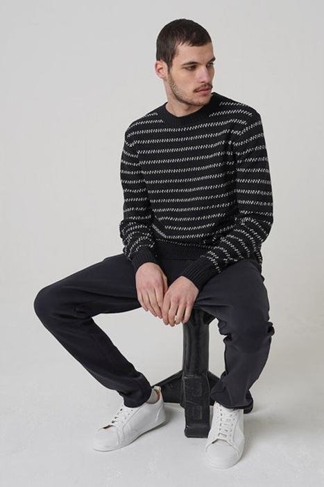 KN LIMO STRIPE STRETCH LIMO 3