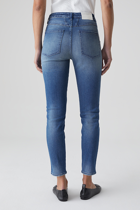 SKINNY PUSHER JEANS MID BLUE 2