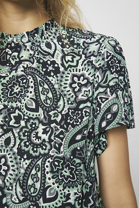 GREEN AND BLACK PAISLEY PRINT VISCOSE SHORT DRESS 5