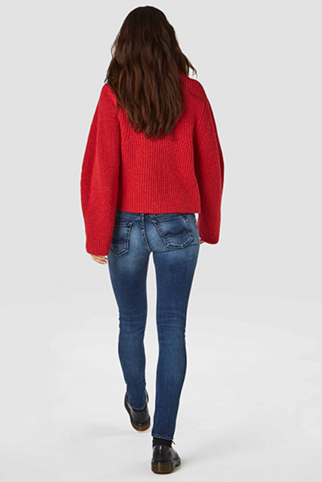 JUNO ALFFIE MID WORN 3