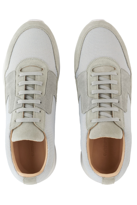 LIGHT GREY RUNNER SNEAKER 6