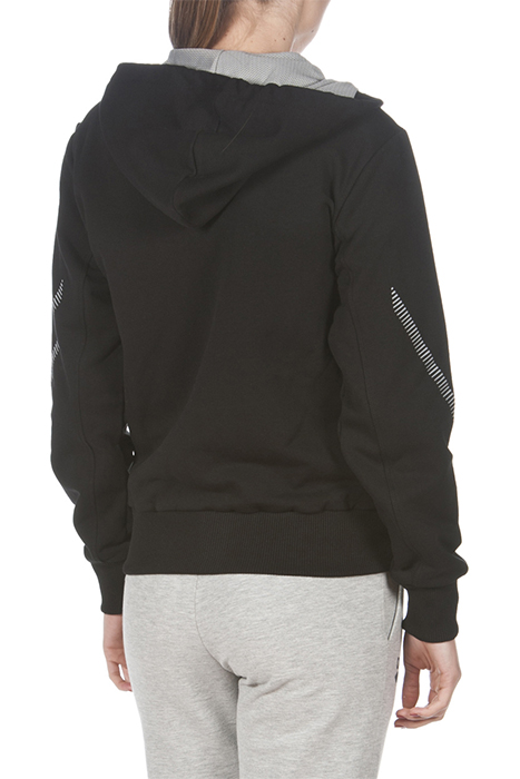 TL HOODED JACKET BLACK 9