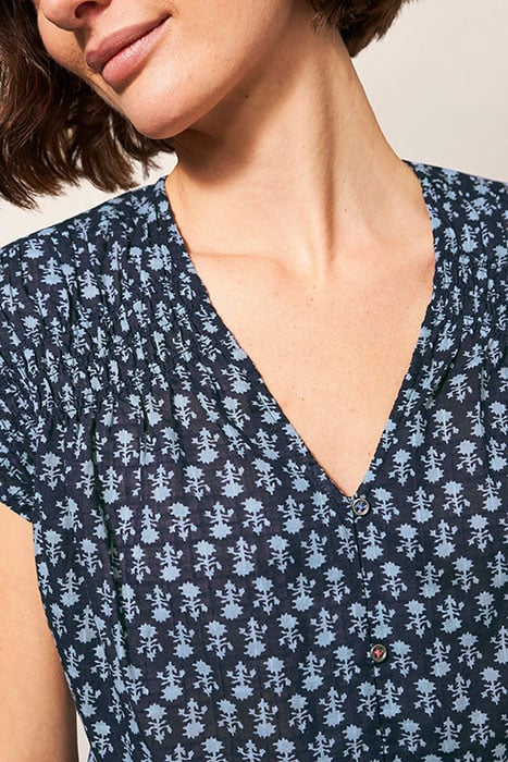 RAE COTTON VEST NAVY 3