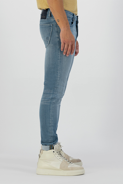 MR. E. SUMMER OCEAN VIEW SUMMER OCEAN VIEW 3