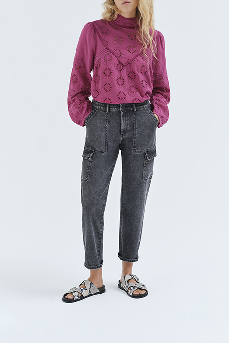 GREY CROPPED COMBAT JEANS WITH FLAP POCKETS 3