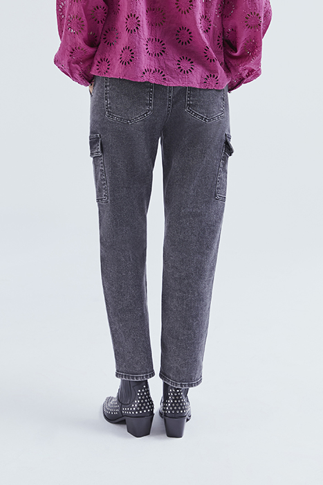 GREY CROPPED COMBAT JEANS WITH FLAP POCKETS 2