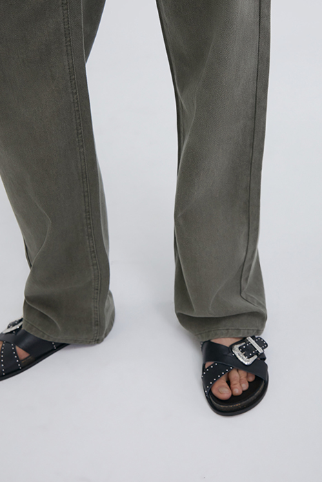 KHAKI HIGH-WAIST WIDE-LEG JEANS 5