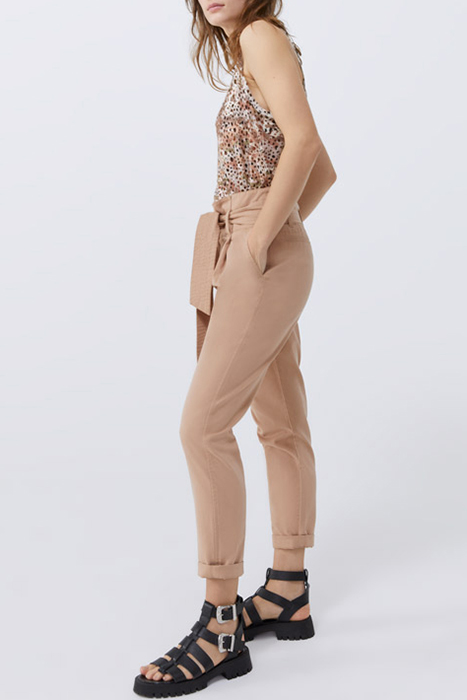 DESERT BELTED HIGH-WAIST CIGARETTE TROUSERS 5