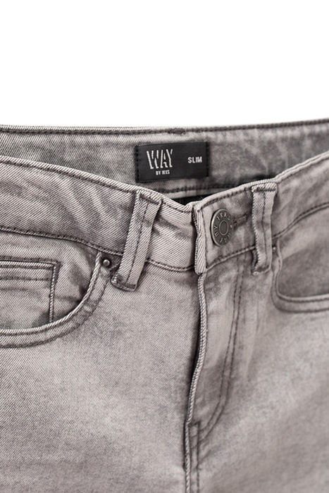 BOYS’ GREY SLIM JEANS WITH PLACED DISTRESSING 5