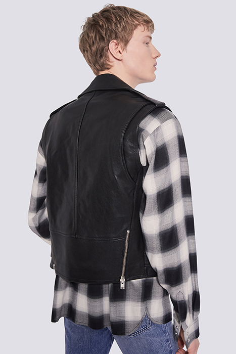 BARLOW BODYWARMER IN BLACK 2