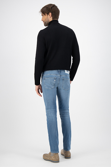 SLIM LASSEN FAN STONE 4