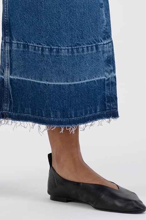 SARA WORKS CROPPED MEDIUM STONE 6