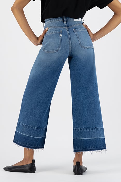 SARA WORKS CROPPED MEDIUM STONE 2