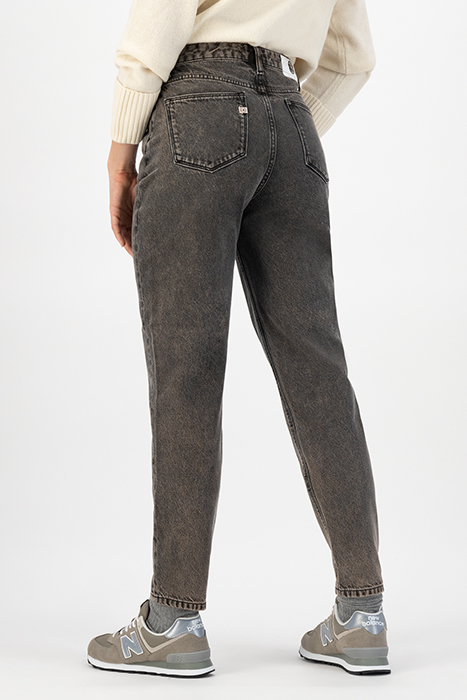 MAMS TAPERED CHOCOLATE 7