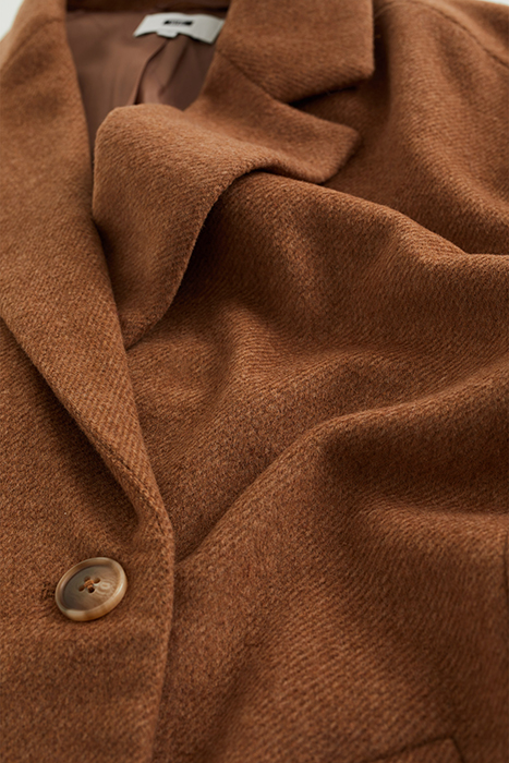 COAT LIGHT BROWN 9