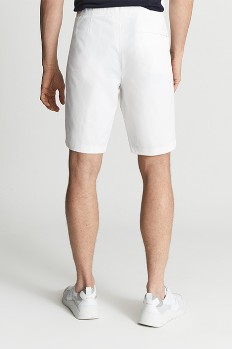 FAIRWAY-PERFORMANCE SHORTS WHITE 2