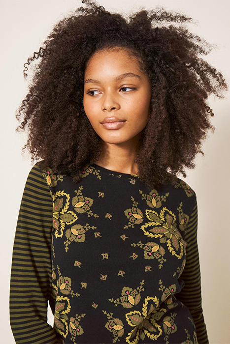 WHISPER TEE BLACK PRINTED 5