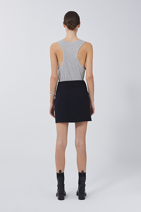 NOURI MINI SKIRT IN BLACK 5