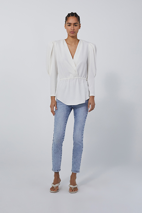 JAFIR BLOUSE IN ECRU 2