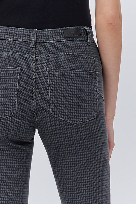 GREY HOUNDSTOOTH MOTIF SLIM JEANS 6