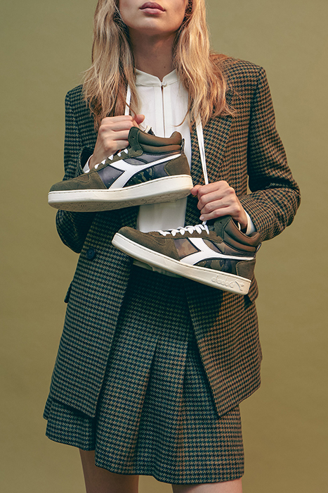 UNISEX KHAKI & CAMOUFLAGE LEATHER IKKS X DIADORA TRAINERS 2