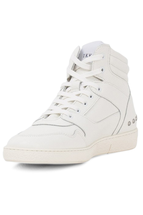 WHITE LEATHER TRAINERS WITH STUD DETAILS 2