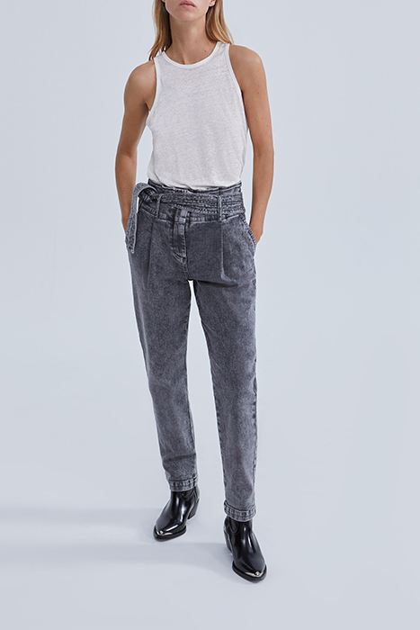 GREY BELTED HIGH-WAIST BOOTCUT JEANS 2