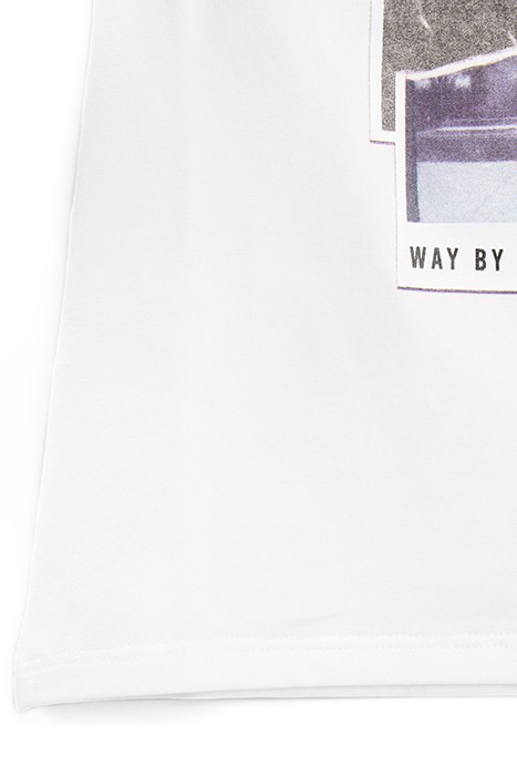 GIRLS’ WHITE CROPPED COTTON T-SHIRT WITH CONCERT IMAGE 5