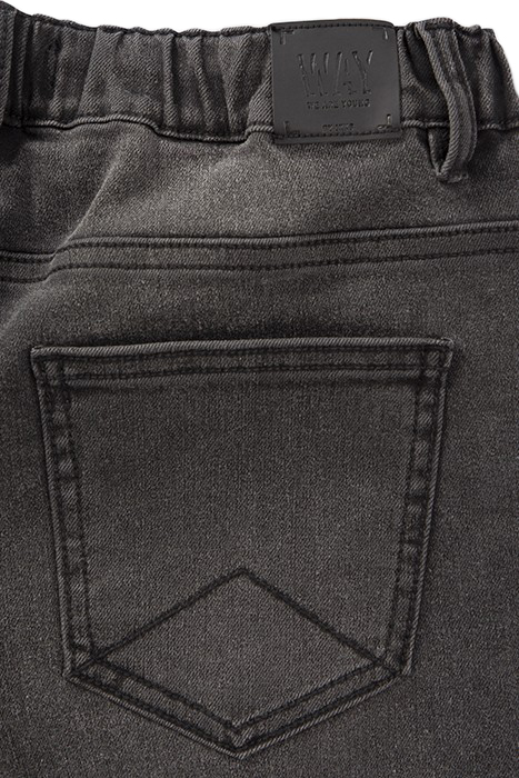 BOYS’ BLACK FADED JOGGER JEANS 4