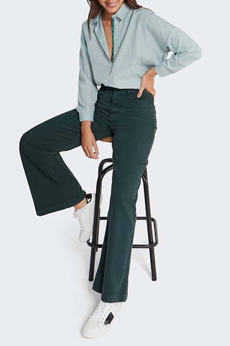 IMPERIAL GREEN FLARED JEANS 4