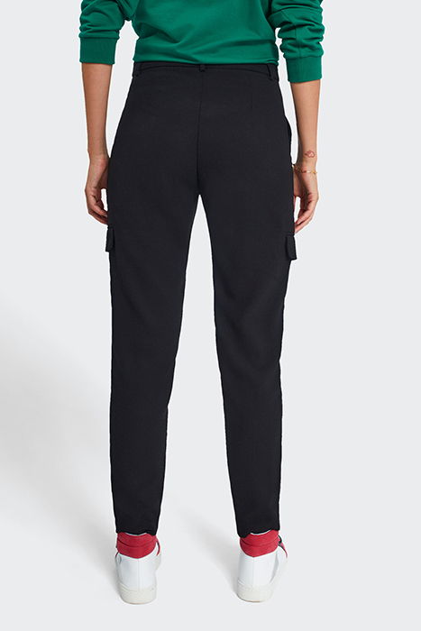 BLACK FLOWING COMBAT-STYLE TROUSERS 2