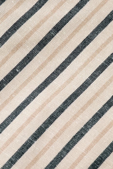 FAVE - BERMUDA SHORTS WHITE NAVY RED STRIPE 9