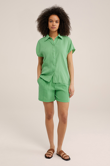 SHORT BRIGHT GREEN 3
