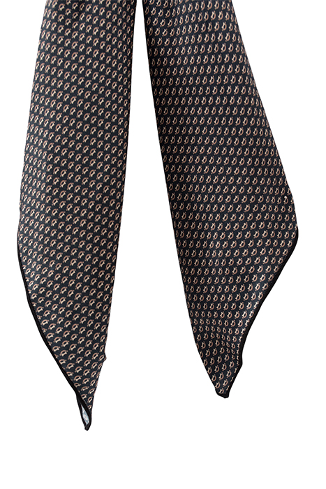 BLACK MINIMALIST PURE EDITION SCARF WITH RING BLACK 4