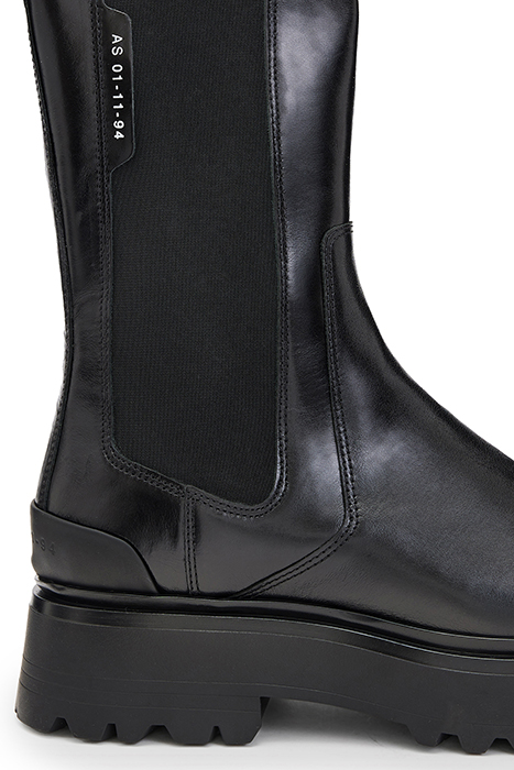 AMBER BOOT BLACK 8